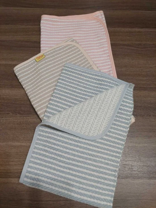 Бебешки одеяла Бебешк0 одеяло от памучно плетено пике