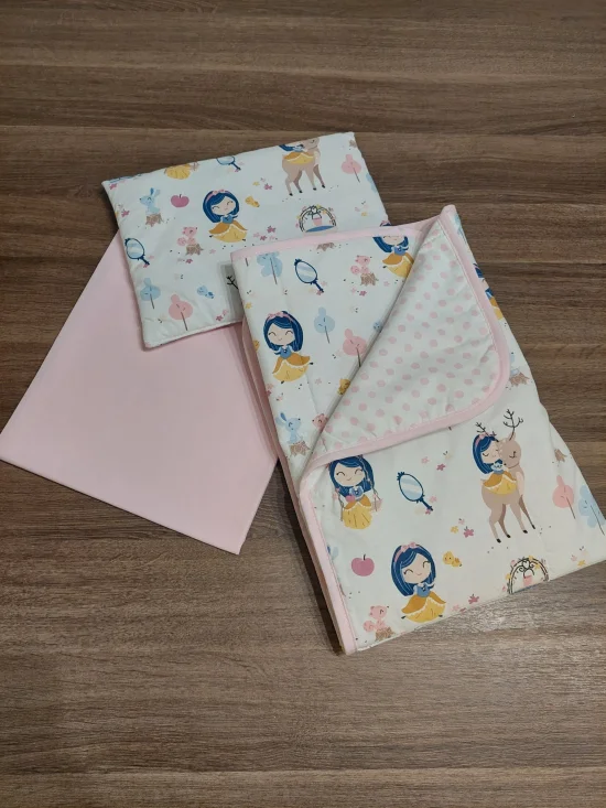 Комплекти за бебешка количка Комплект за количка СНЕЖАНКА в розово с точки