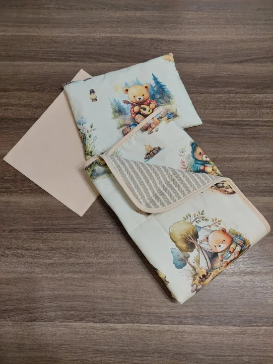 Комплекти за количка от Ранфорс Комплект за количка МЕЧЕТА НА ПИКНИК 3D с бежово плетено пике